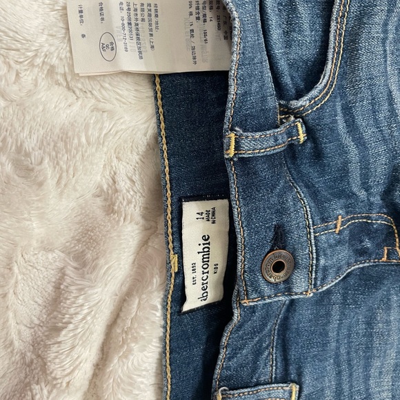 Abercrombie kids shorts - Picture 9 of 10